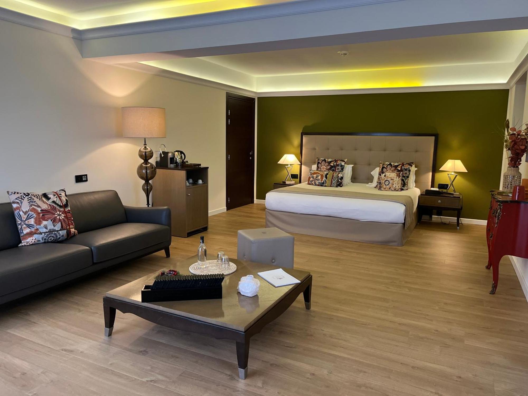 Hotel Des Gouverneurs Bastia  Ngoại thất bức ảnh