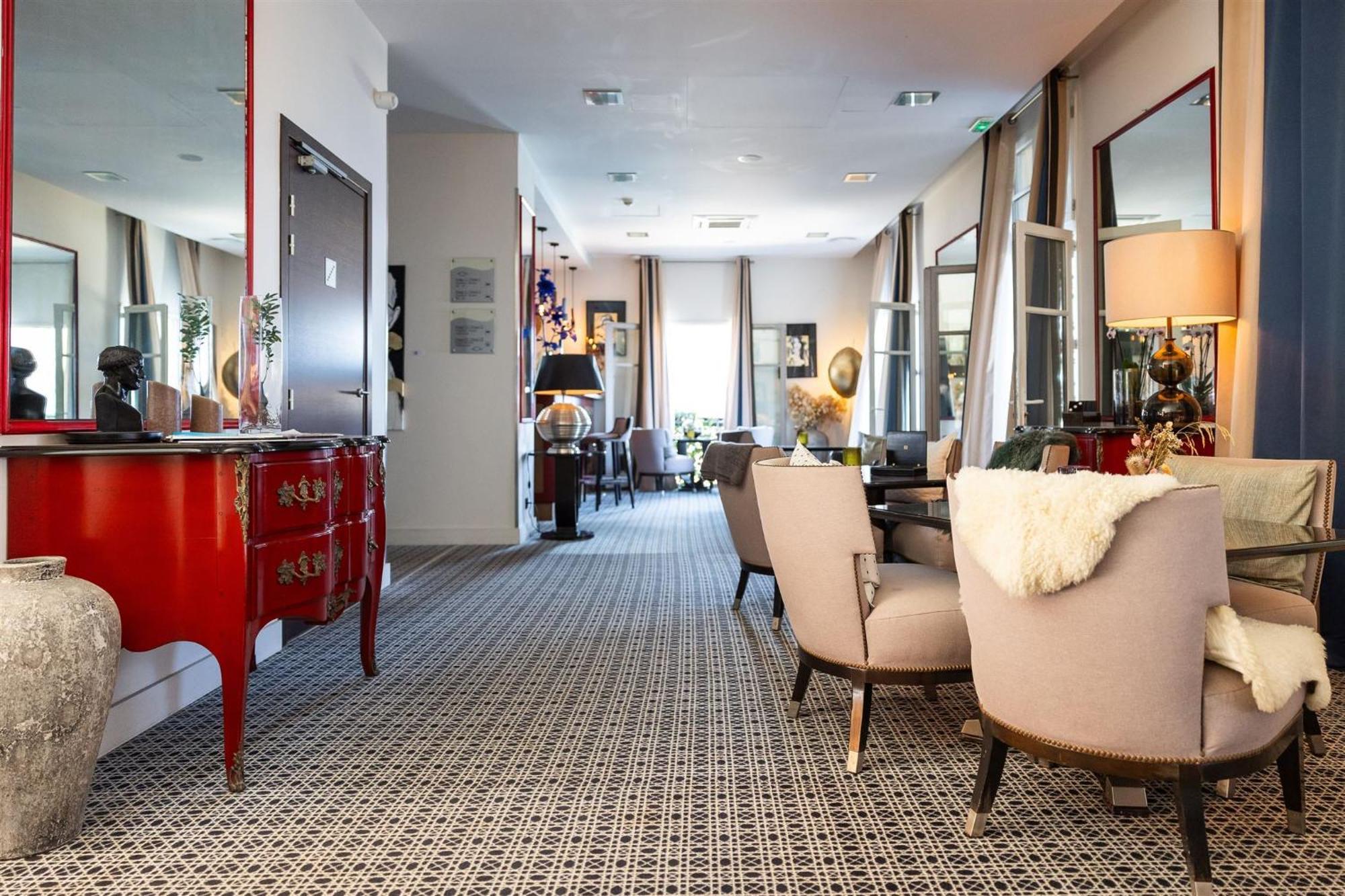 Hotel Des Gouverneurs Bastia  Ngoại thất bức ảnh