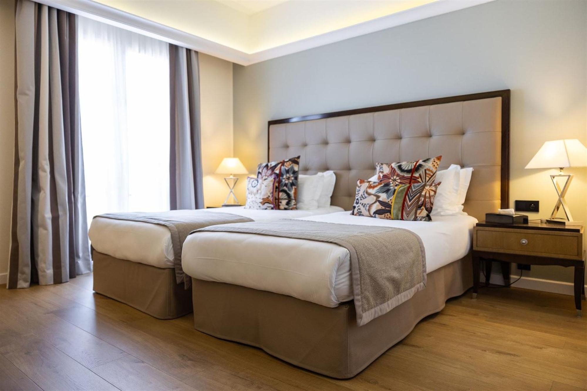 Hotel Des Gouverneurs Bastia  Ngoại thất bức ảnh